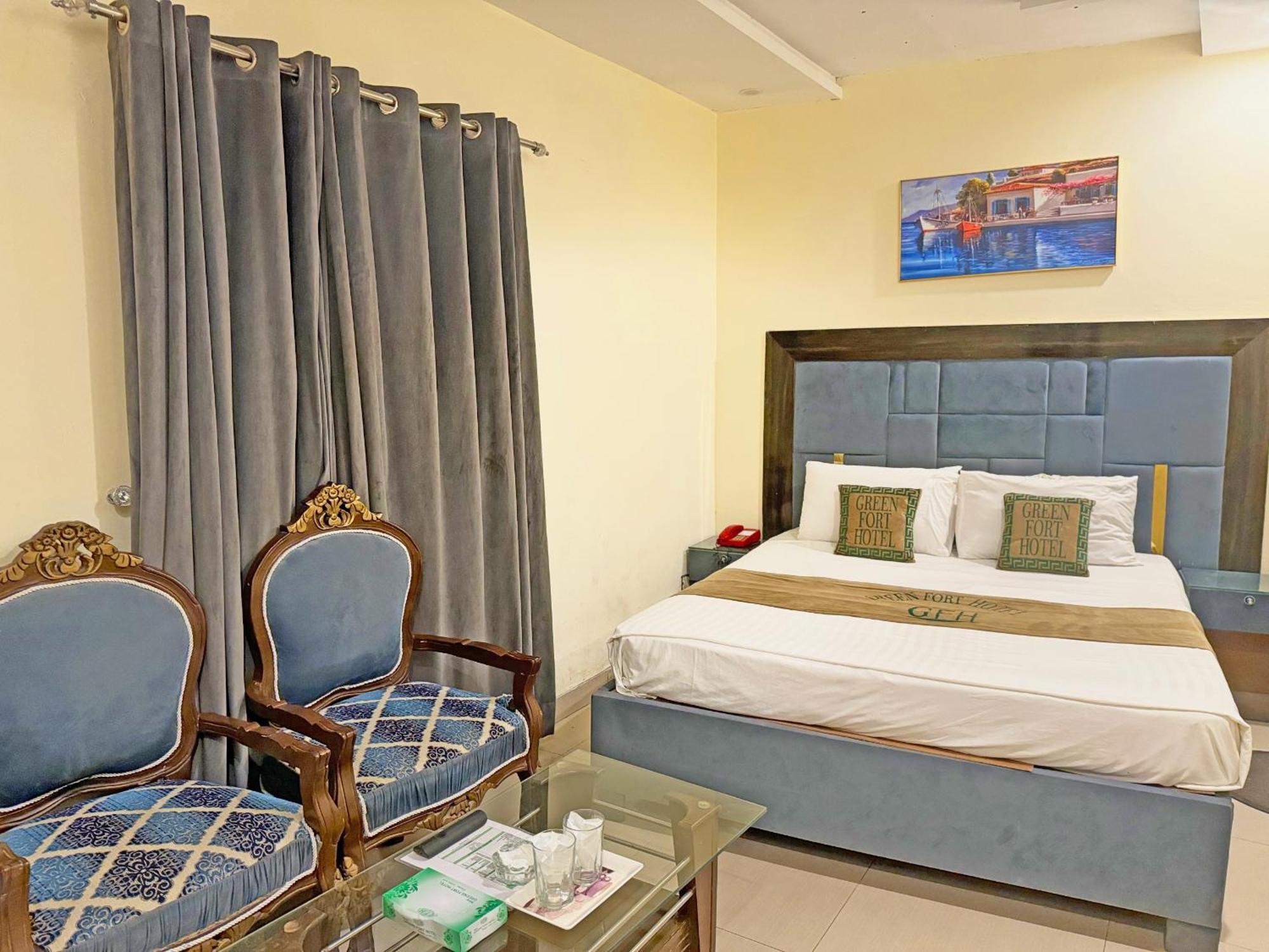 Hotel Green Fort Gulberg Lahore Esterno foto
